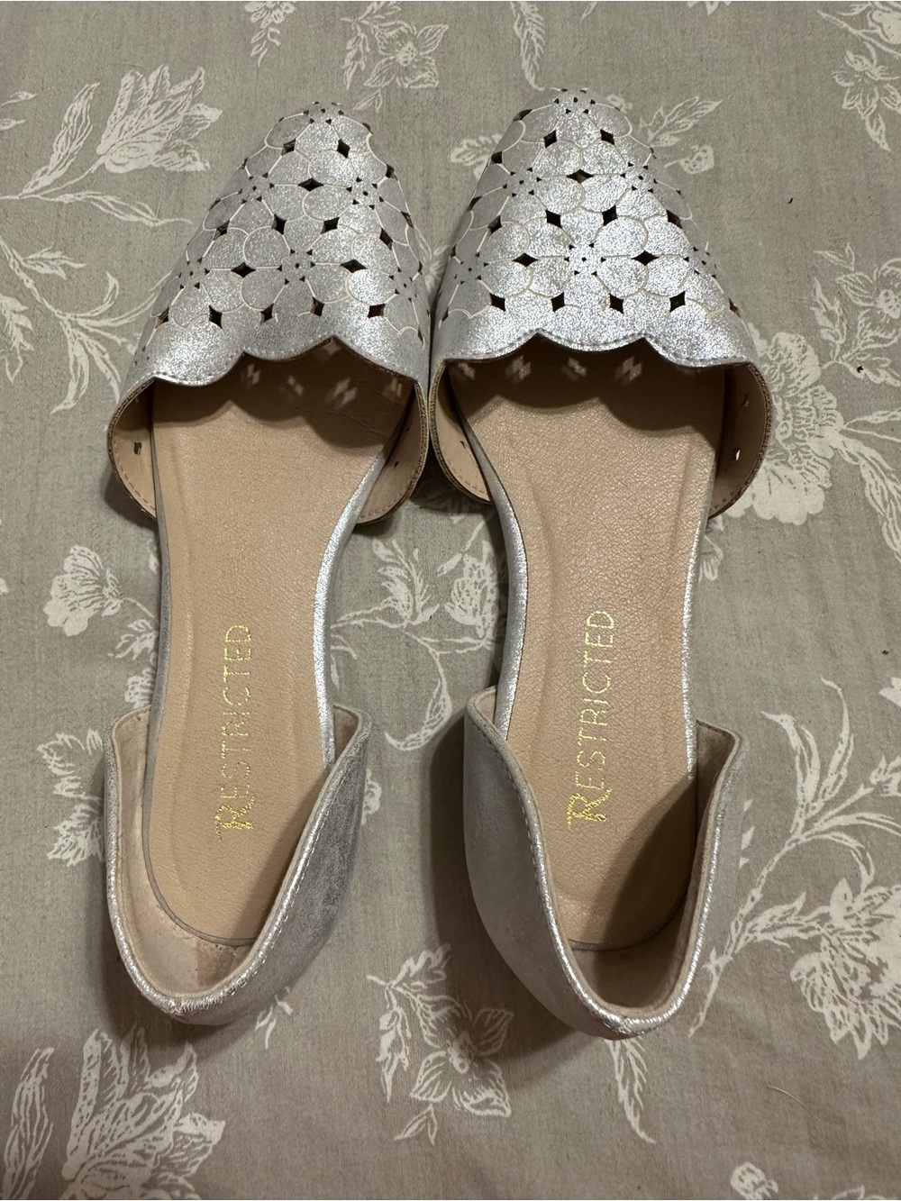 Restricted Silver Laser-Cut Scalloped Flats